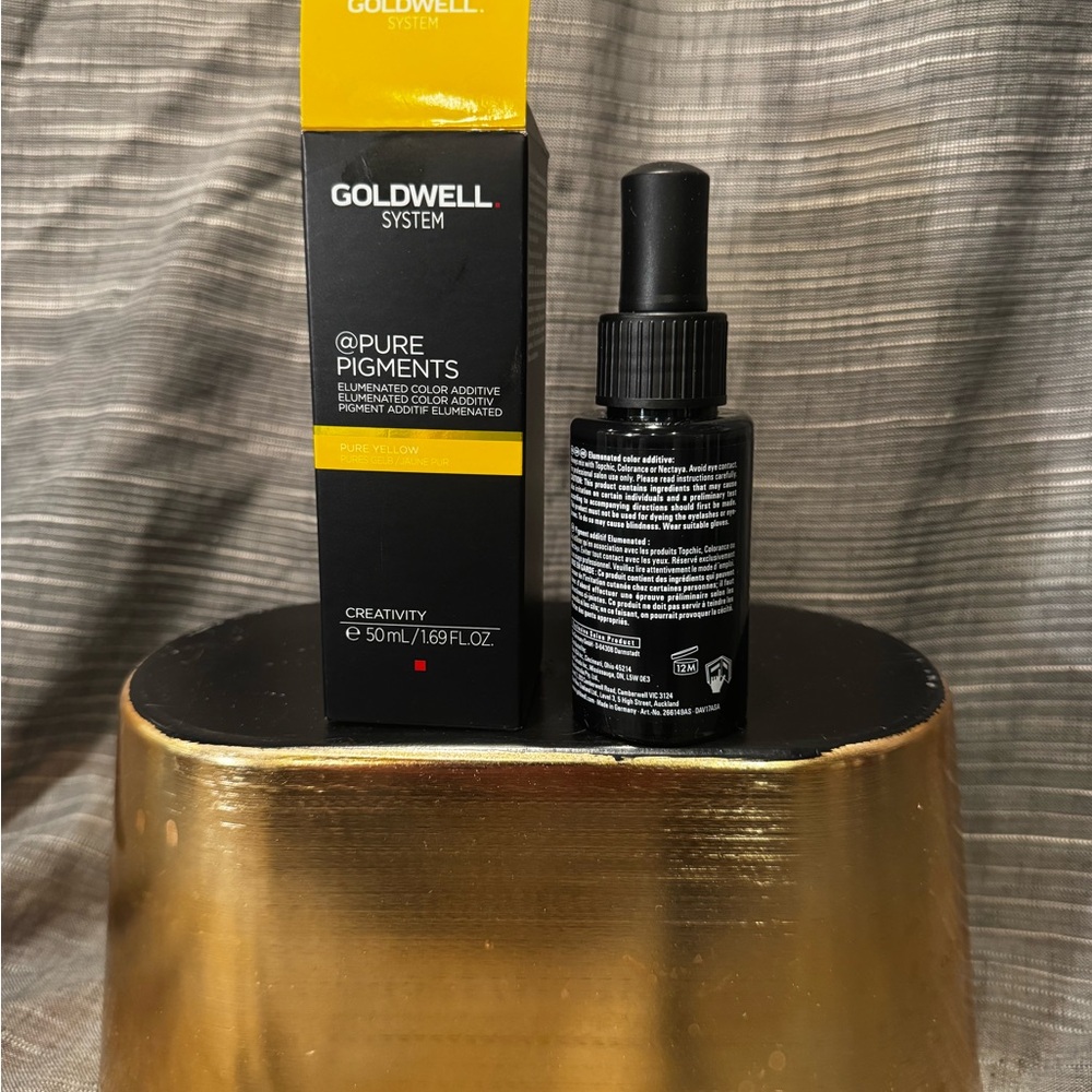 Goldwell systems @Pure Pigments color yellow UNOPENED.